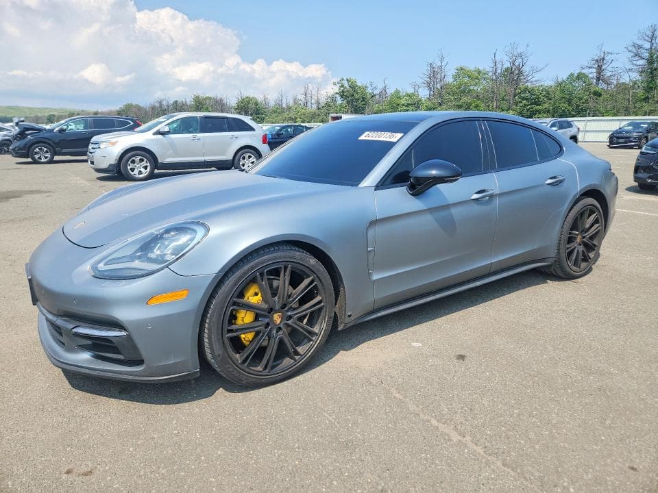 2018 PORSCHE PANAMERA 4 - 1