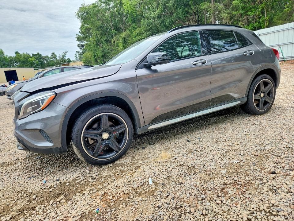 2017 MERCEDES-BENZ GLA 250 4MATIC - 1