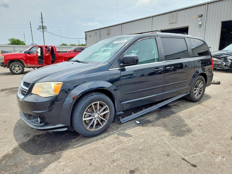 2017 DODGE GRAND CARAVAN SXT - 1