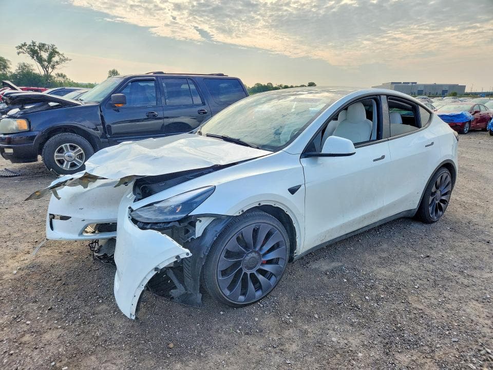 2024 TESLA MODEL Y - 1