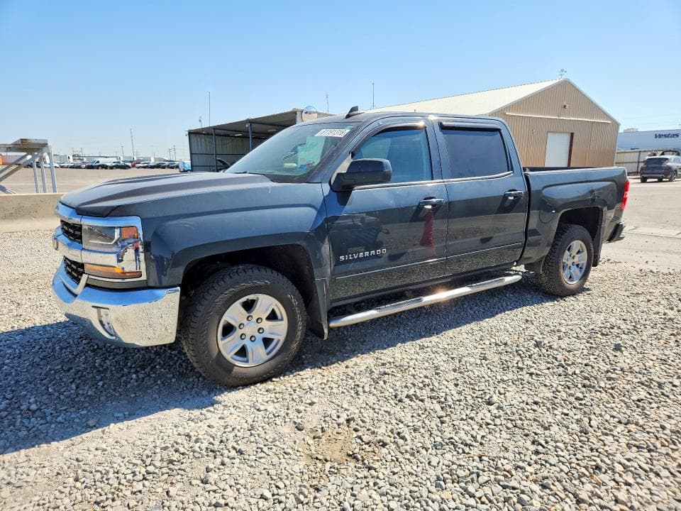 2018 CHEVROLET SILVERADO C1500 LT - 1