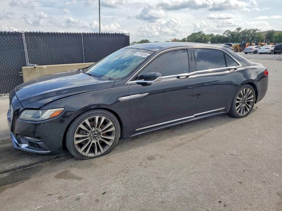 2017 LINCOLN CONTINENTAL RESERVE - 1
