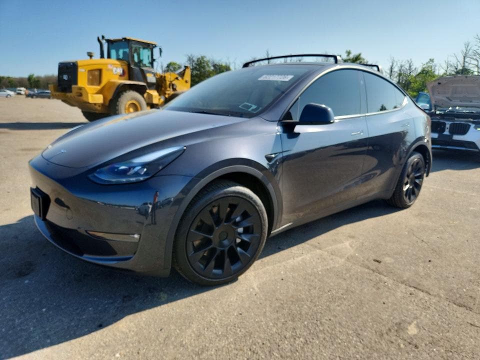 2024 TESLA MODEL Y - 1