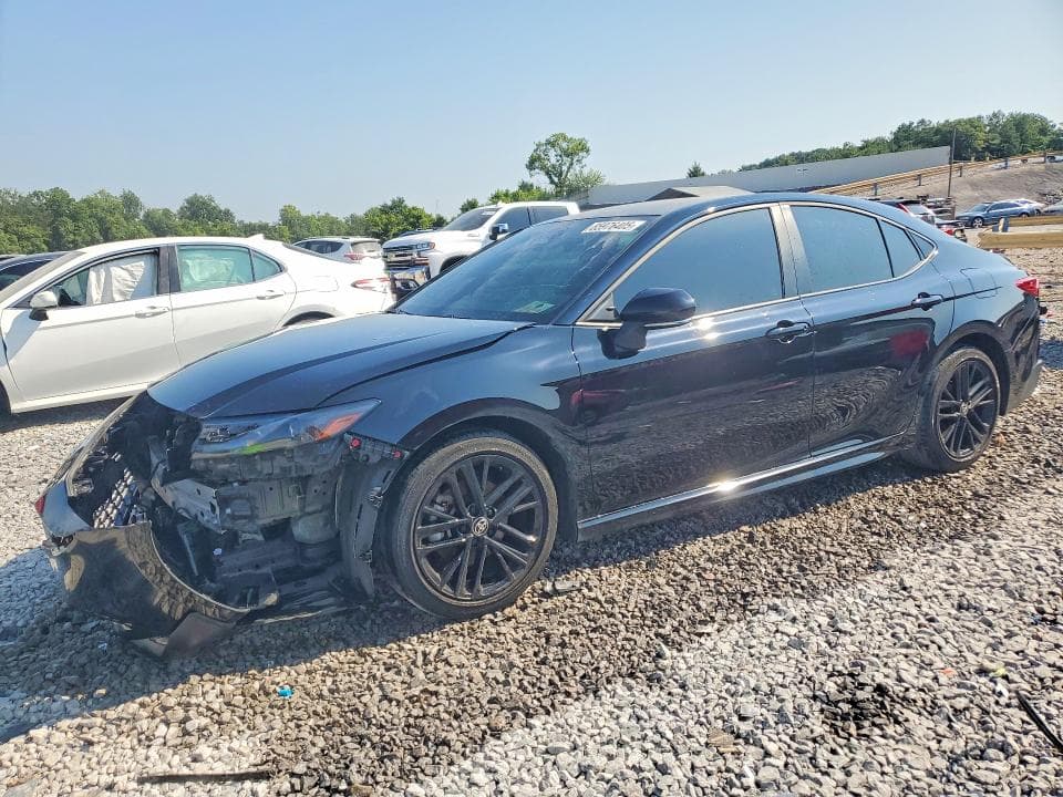 2025 TOYOTA CAMRY SE SE - 1