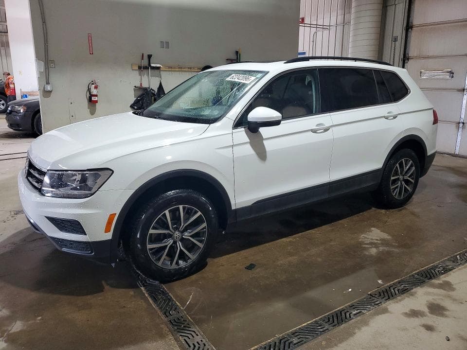 2019 VOLKSWAGEN TIGUAN SE - 1