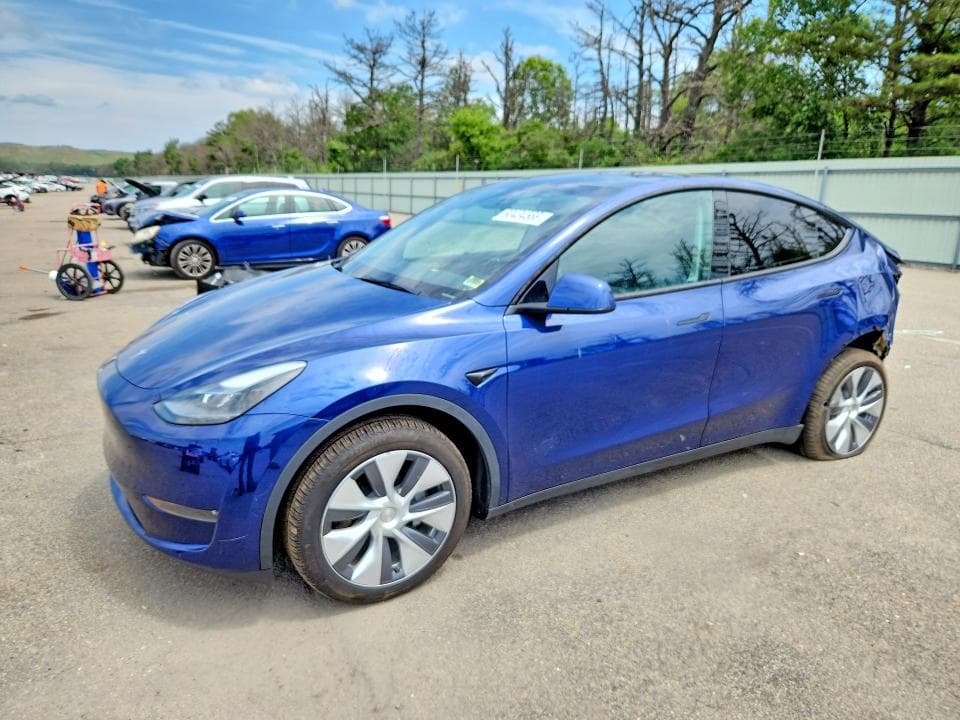 2024 TESLA MODEL Y - 1