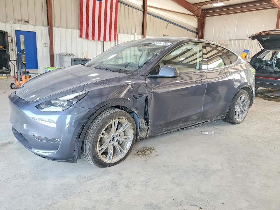 2023 TESLA MODEL Y - 1
