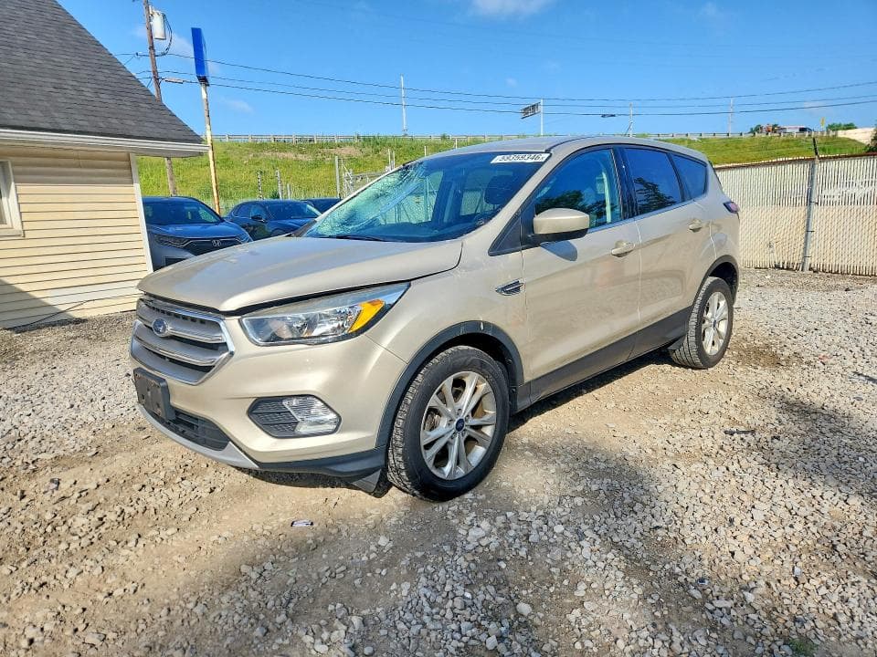 2017 FORD ESCAPE SE - 1
