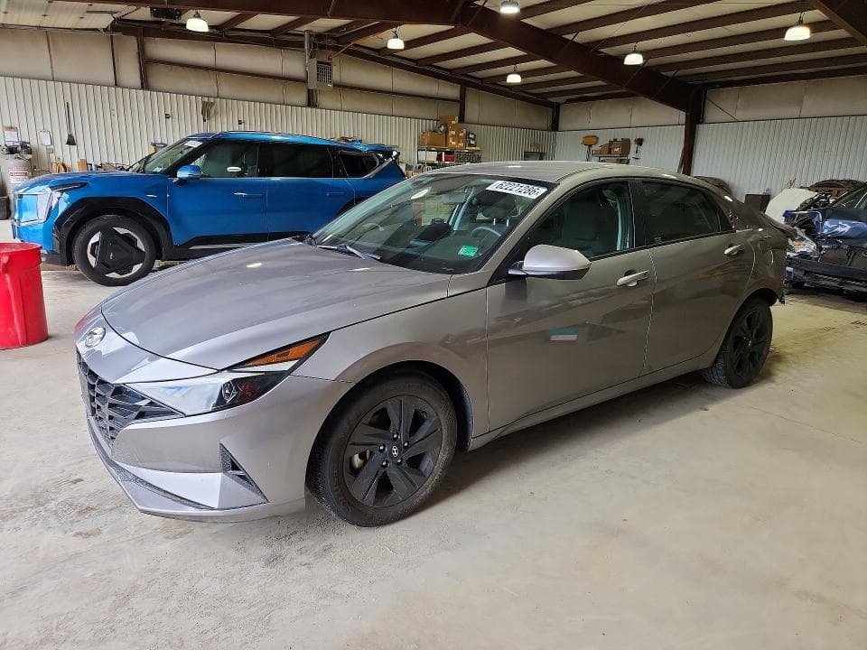 2022 HYUNDAI ELANTRA SEL - 1
