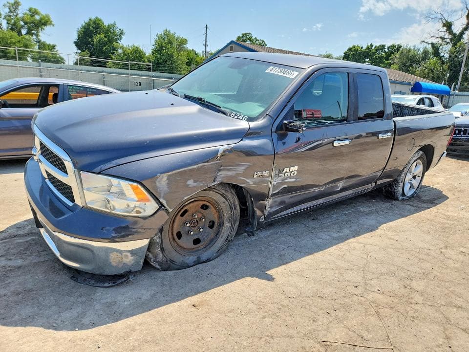 2017 RAM 1500 SLT - 1