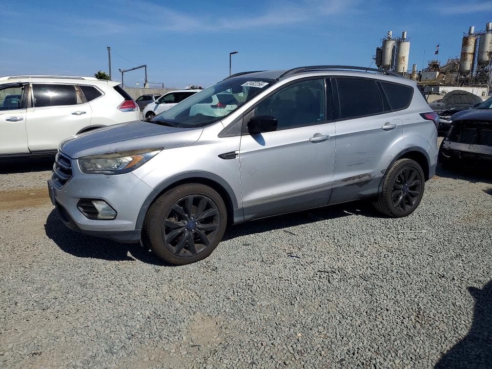 2017 FORD ESCAPE SE - 1