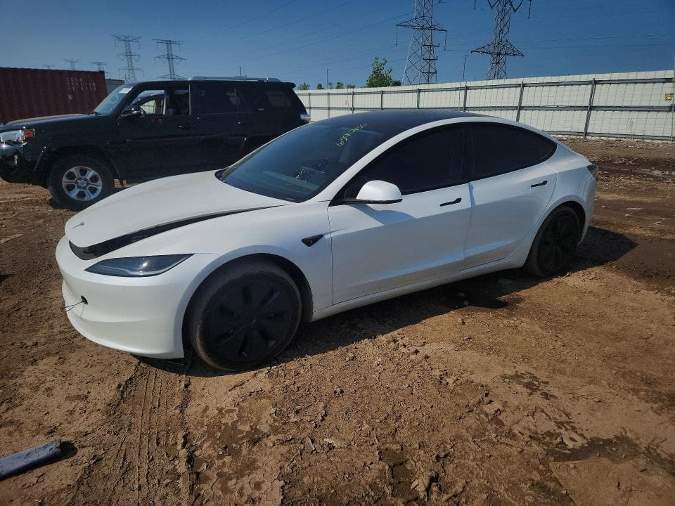 2025 TESLA MODEL 3 - 1