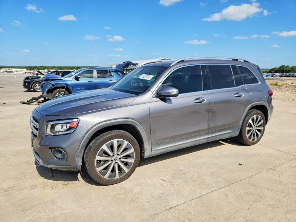 2021 MERCEDES-BENZ GLB 250 - 1