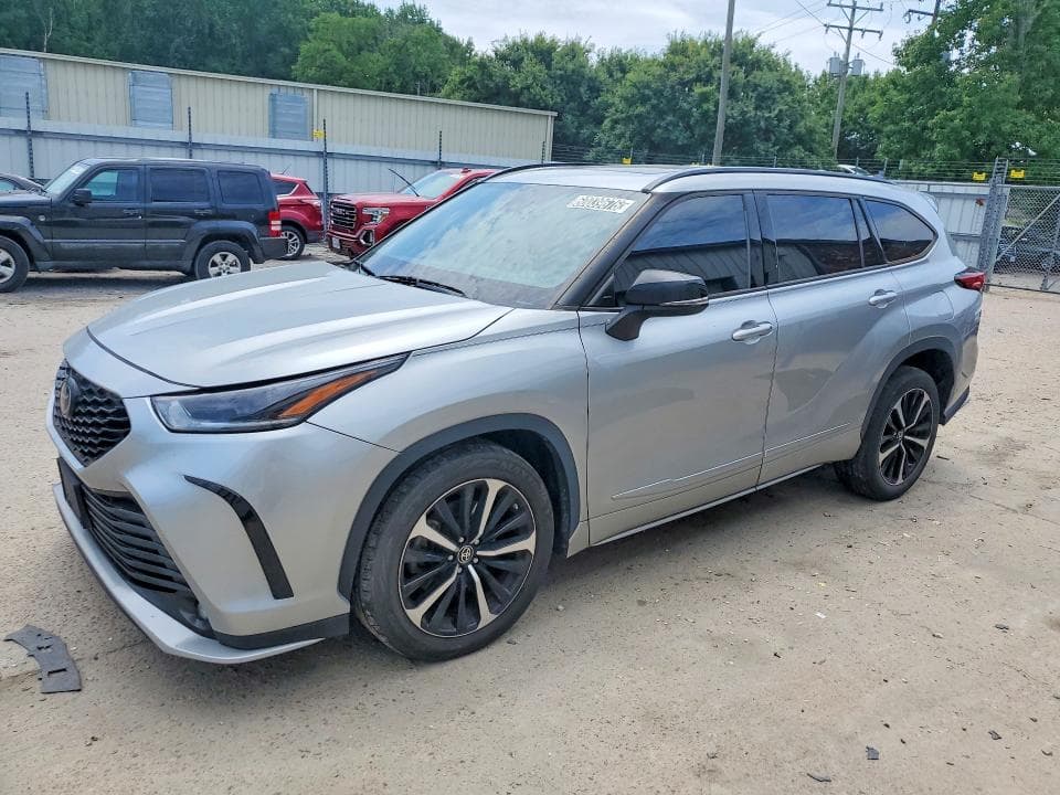 2021 TOYOTA HIGHLANDER XSE - 1