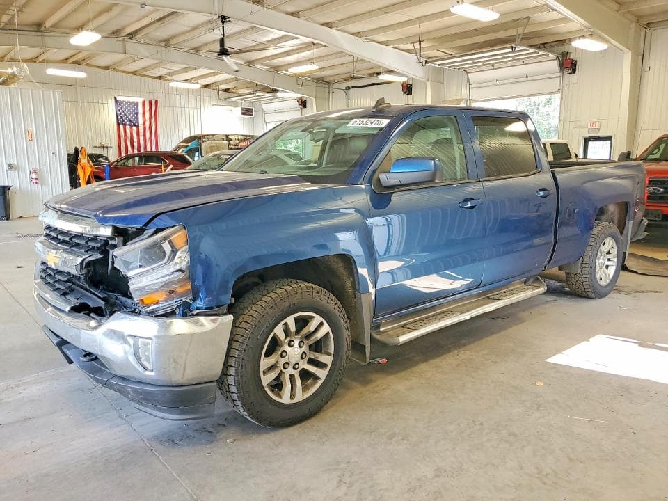 2017 CHEVROLET SILVERADO K1500 LT - 1