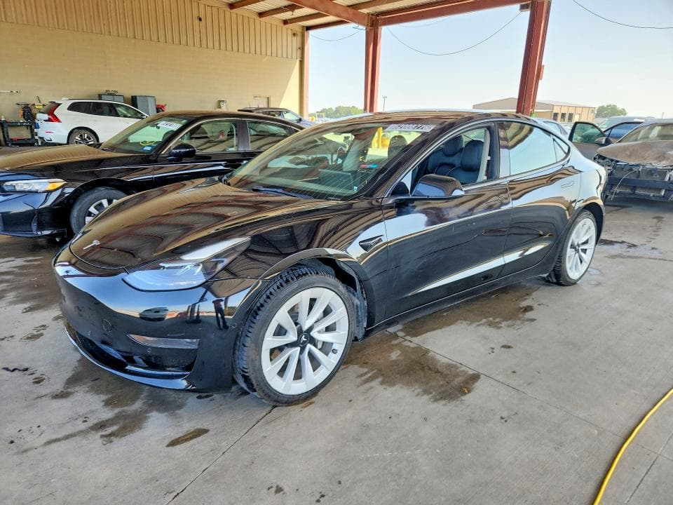 2022 TESLA MODEL 3 - 1