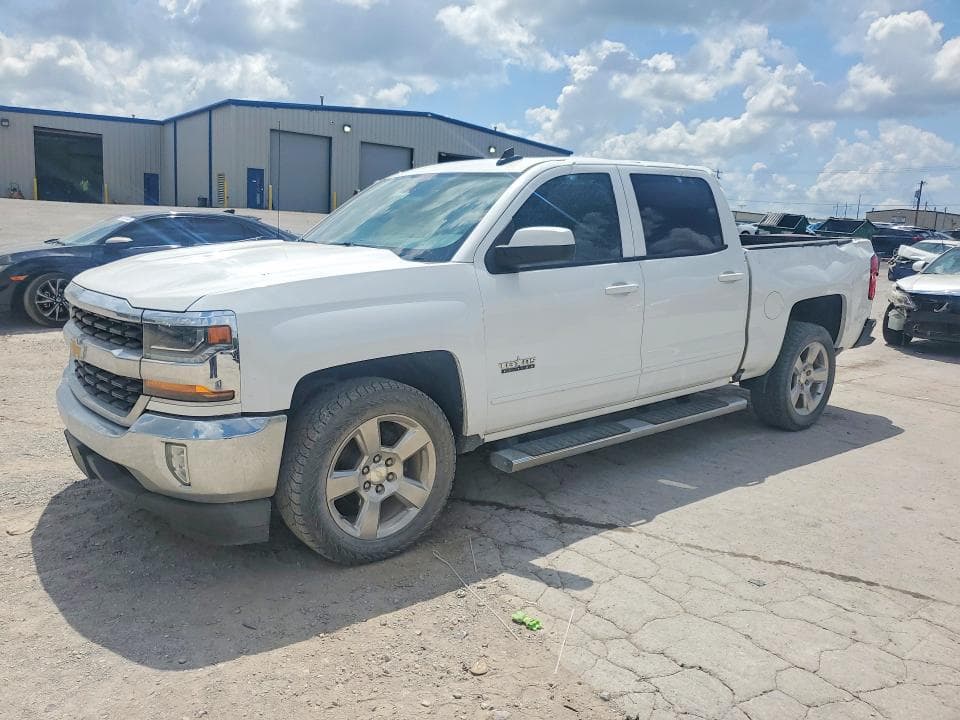 2018 CHEVROLET SILVERADO C1500 LT - 1