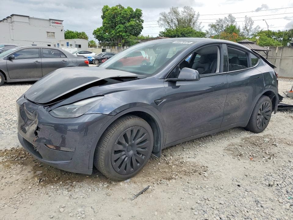 2024 TESLA MODEL Y - 1