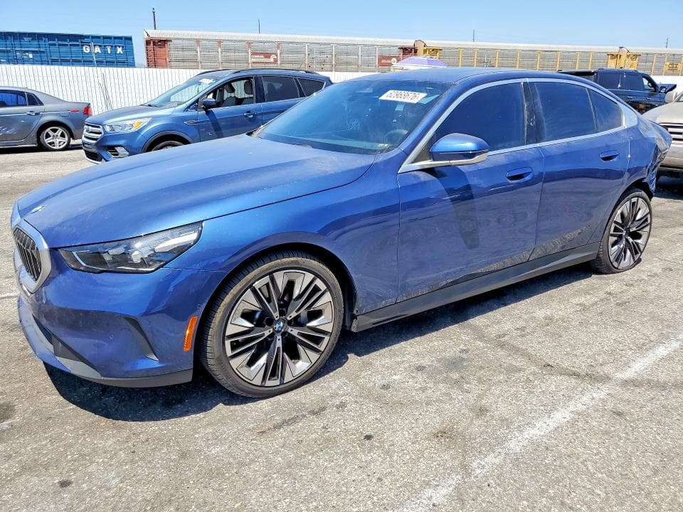 2024 BMW 530 XI - 1