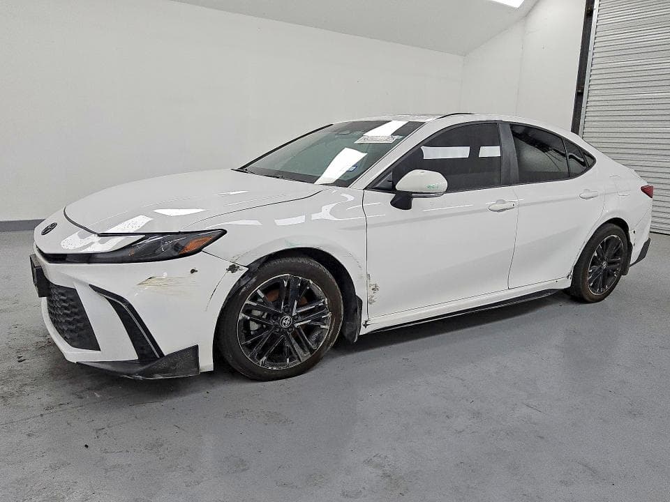 2025 TOYOTA CAMRY SE - 1