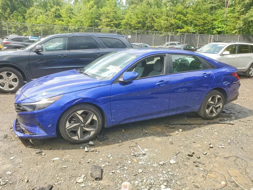 2023 HYUNDAI ELANTRA SEL - 1