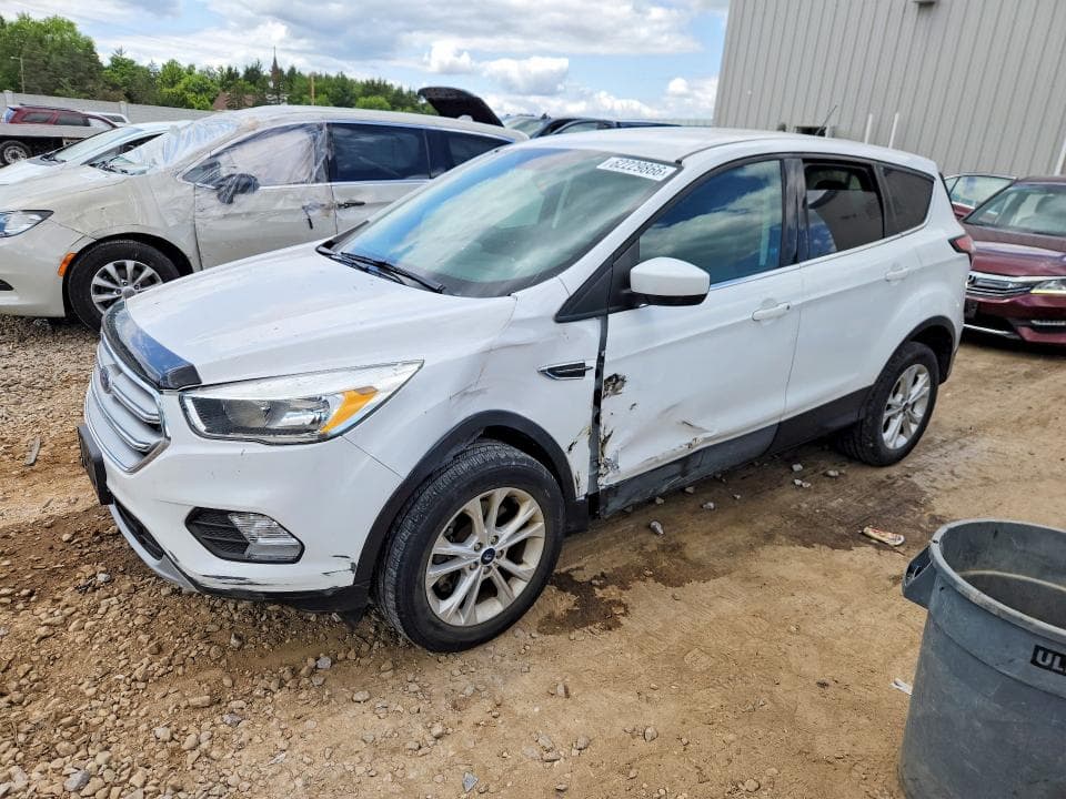 2017 FORD ESCAPE SE SE - 1