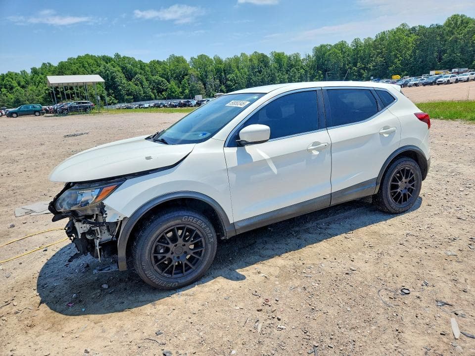 2018 NISSAN ROGUE SPORT S - 1