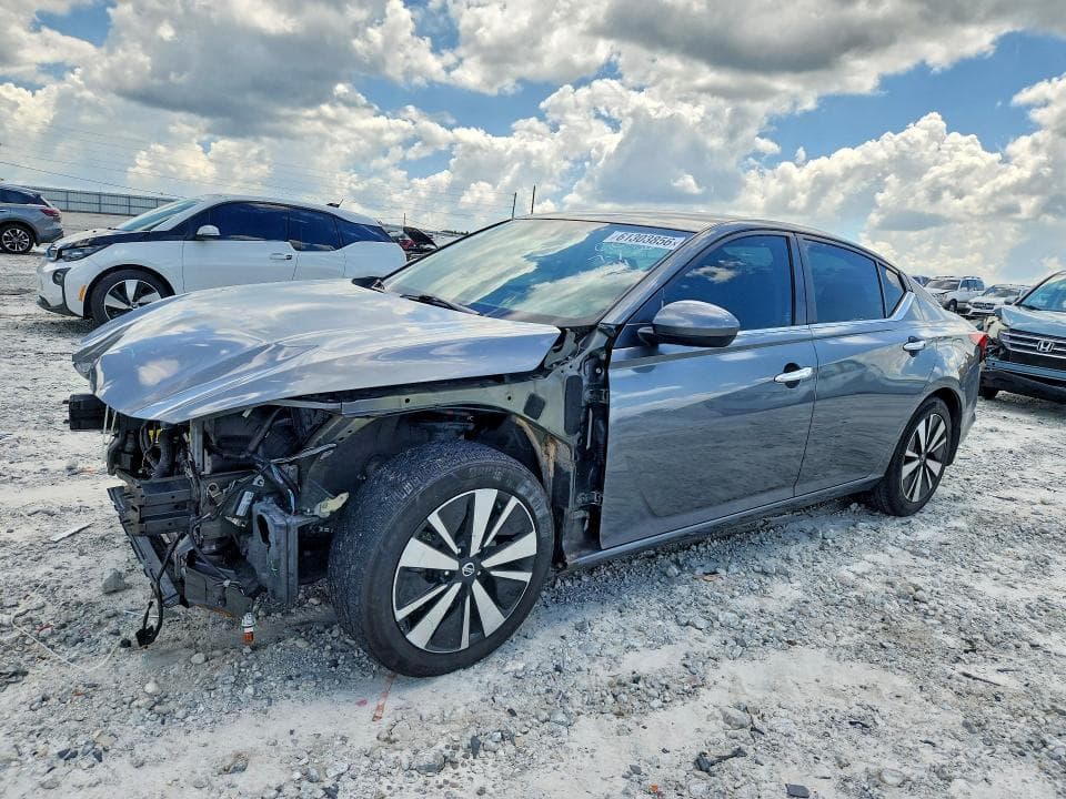 2022 NISSAN ALTIMA SV - 1