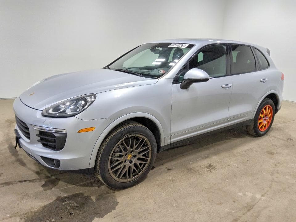 2017 PORSCHE CAYENNE - 1
