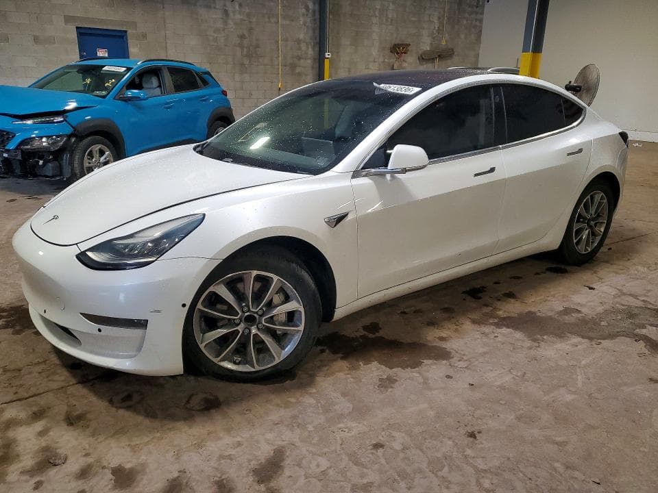 2018 TESLA MODEL 3 - 1
