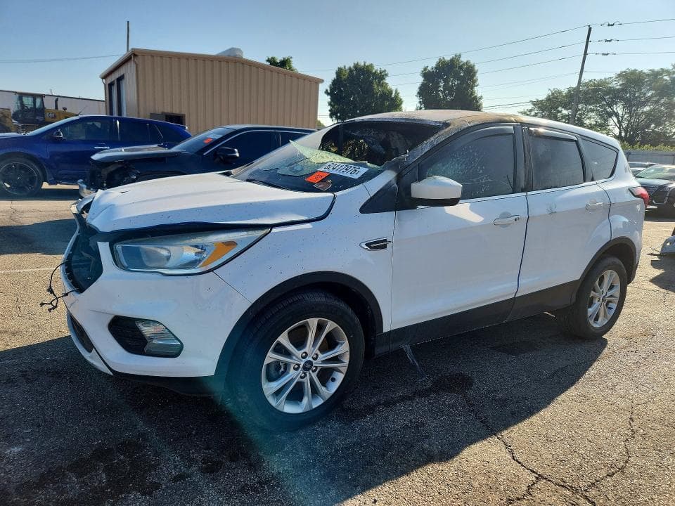 2019 FORD ESCAPE SE - 1