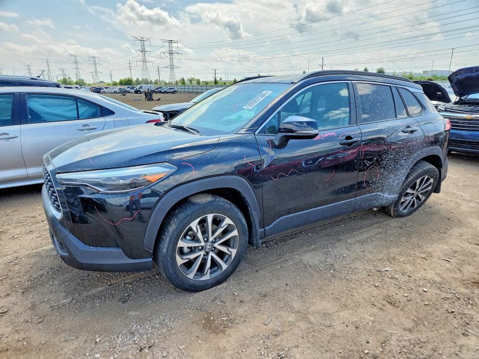 2023 TOYOTA COROLLA CROSS XLE XLE - 1