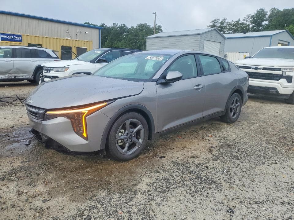 2025 KIA K4 LXS - 1