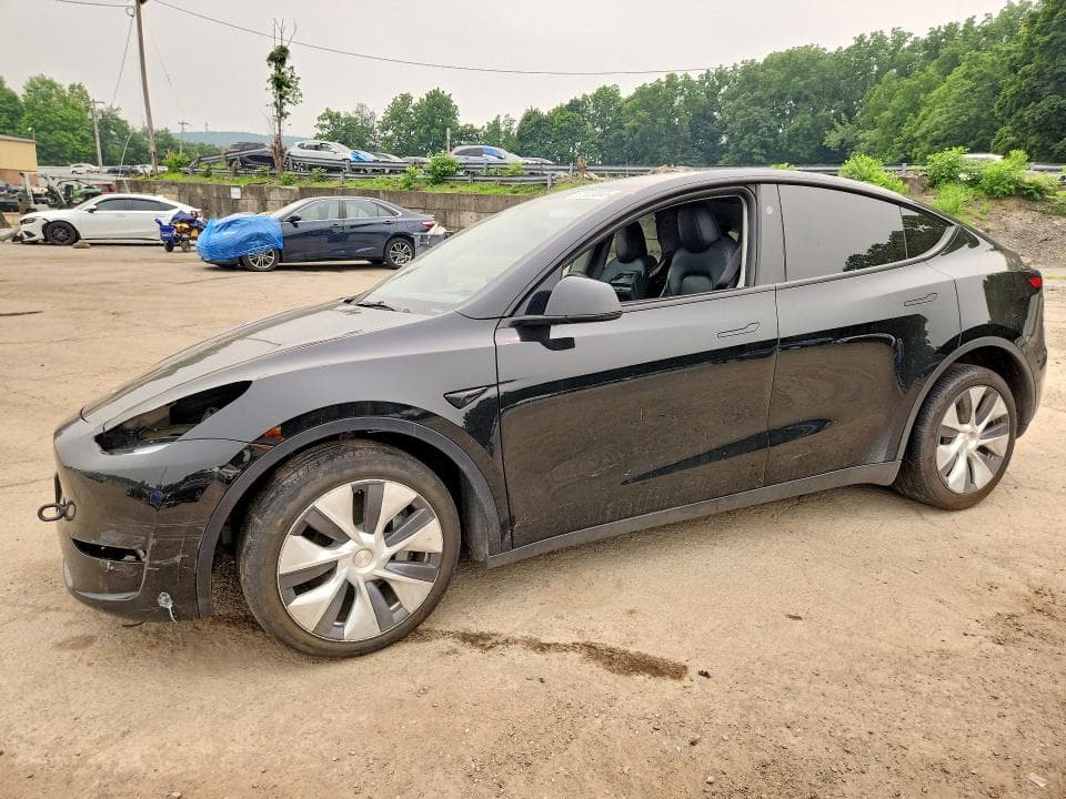 2023 TESLA MODEL Y - 1