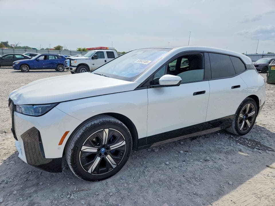 2025 BMW IX XDRIVE50 - 1