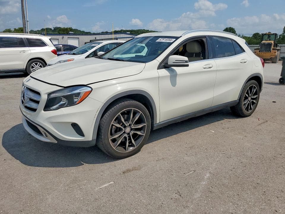 2017 MERCEDES-BENZ GLA 250 - 1
