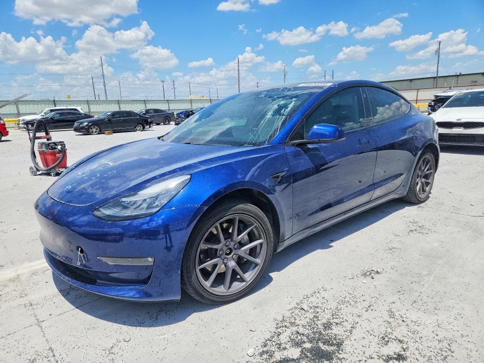 2021 TESLA MODEL 3 - 1