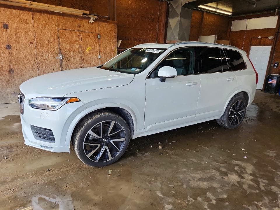 2021 VOLVO XC90 T6 MOMENTUM - 1