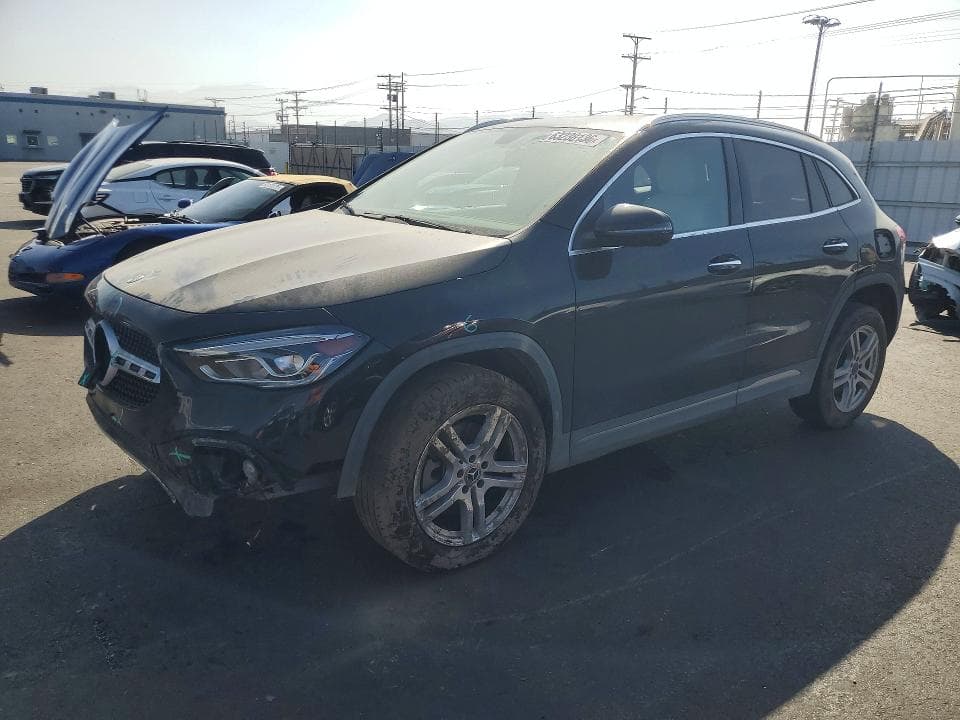2021 MERCEDES-BENZ GLA 250 - 1