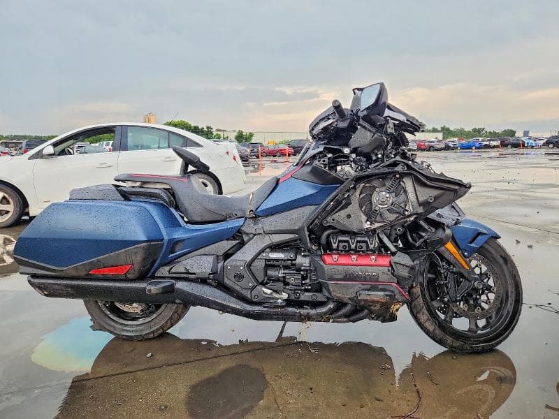 2022 HONDA GL1800 B - 1
