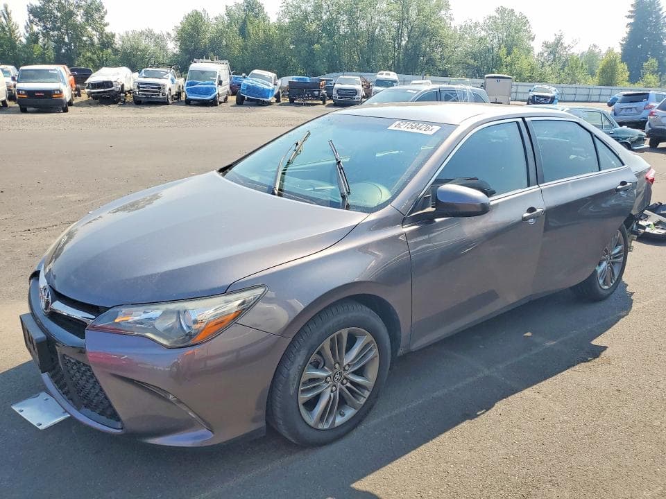 2017 TOYOTA CAMRY SE - 1