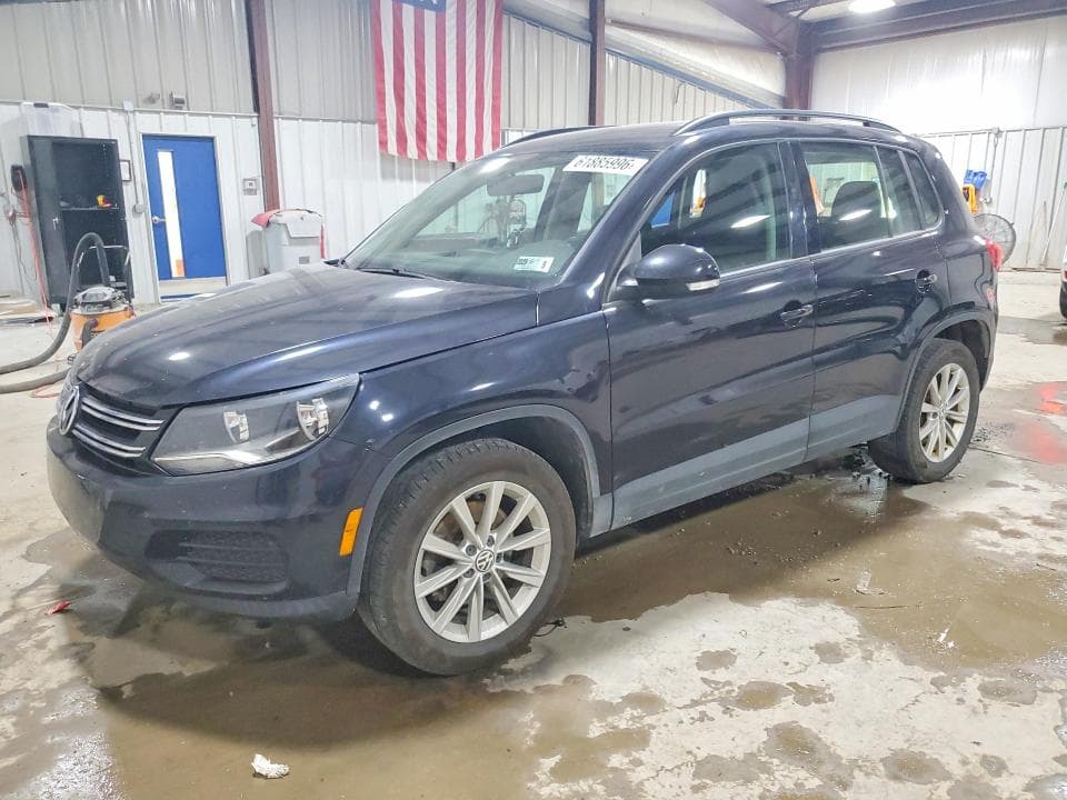 2017 VOLKSWAGEN TIGUAN S - 1