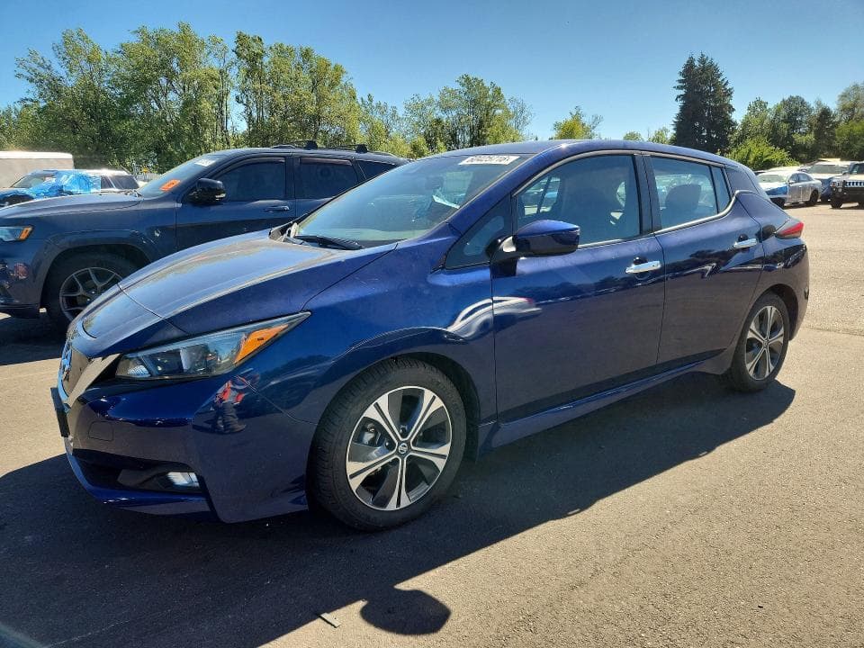 2022 NISSAN LEAF SV - 1