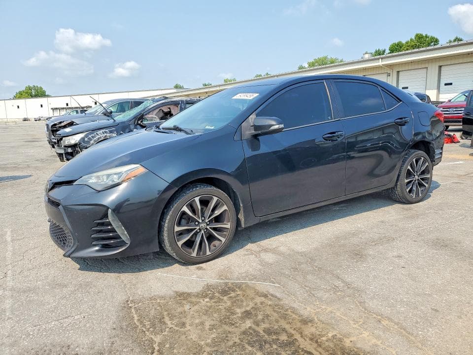 2017 TOYOTA COROLLA SE - 1