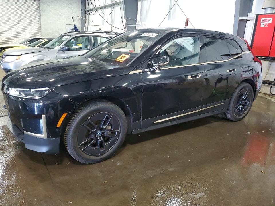 2025 BMW IX XDRIVE50 - 1