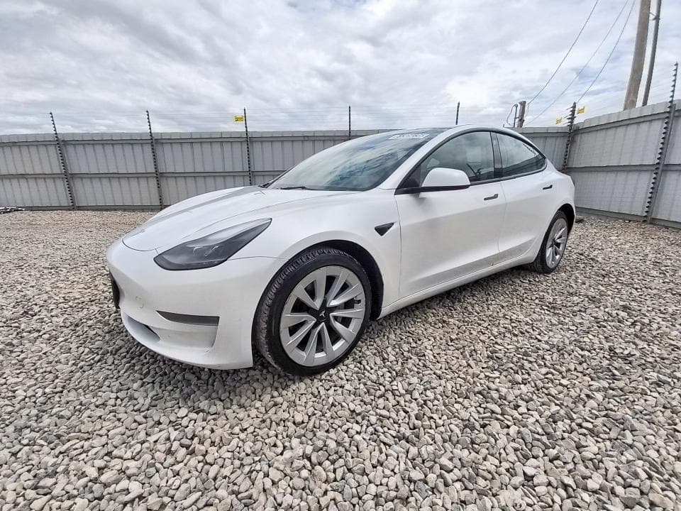 2023 TESLA MODEL 3 - 1