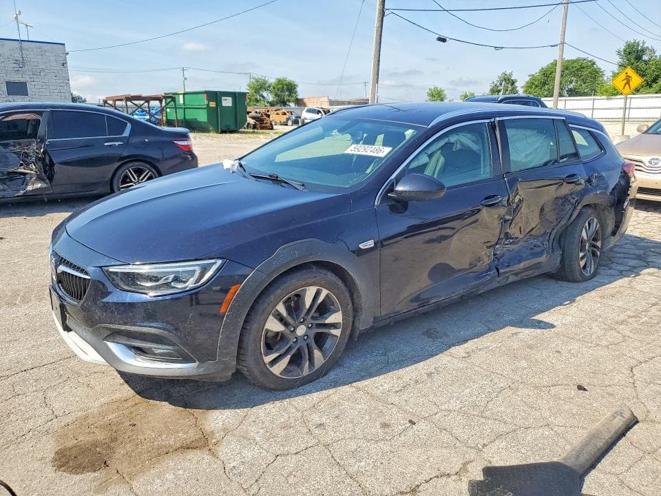 2018 BUICK REGAL TOURX ESSENCE ESSENCE - 1
