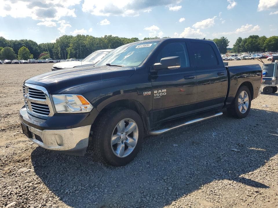 2019 RAM 1500 CLASSIC SLT - 1