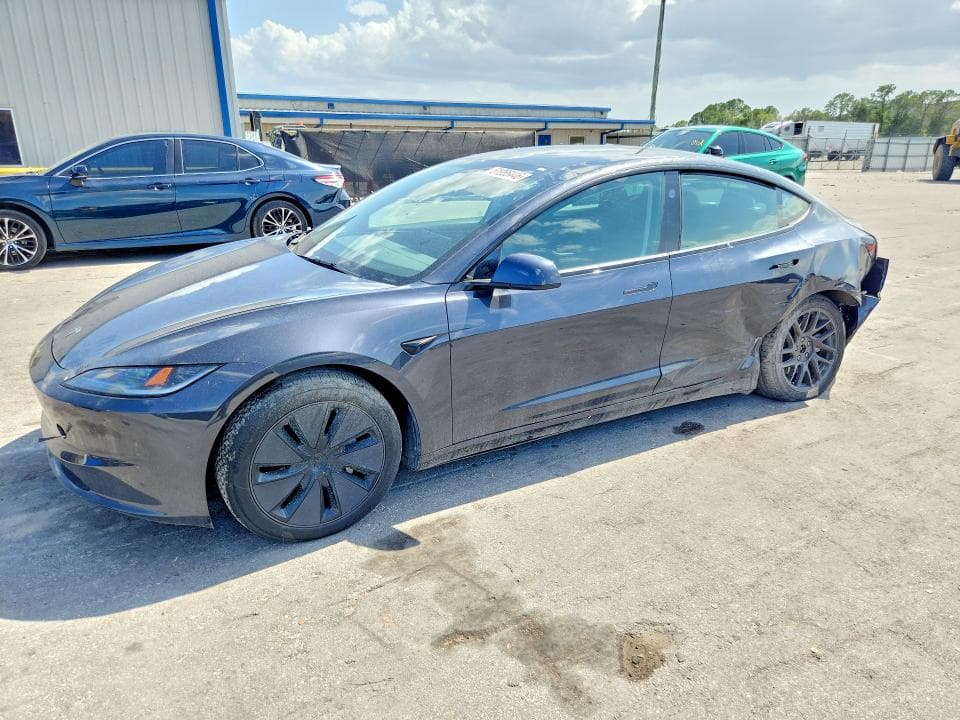 2024 TESLA MODEL 3 - 1