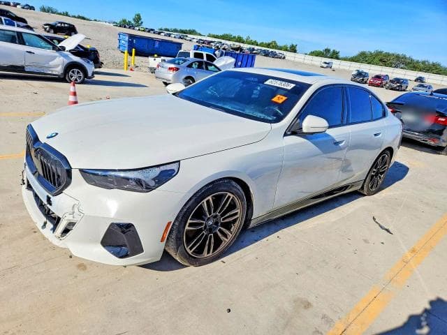 2024 BMW 530 XI - 1